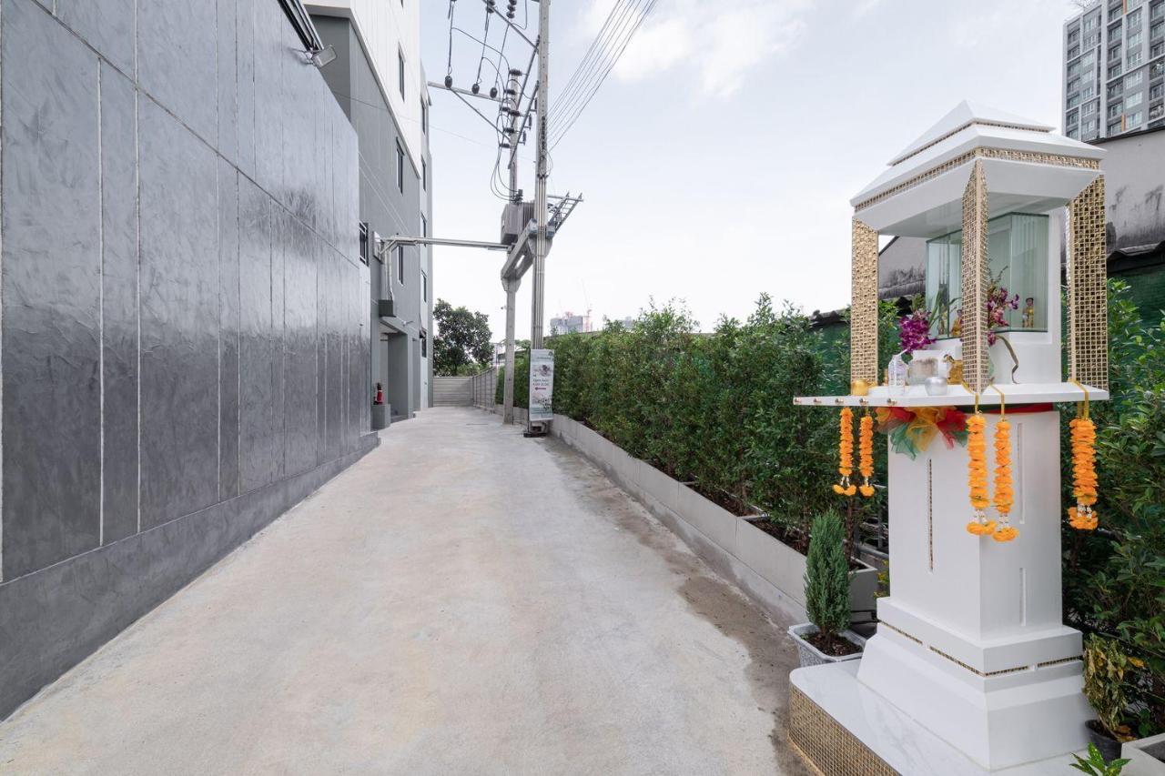 Aqua Residences อควา เรสซิเดนซ์ ห้องพักใหม่ให้เช่า ติดรถไฟฟ้าสถานีวุฒากาศ Bangkok Exterior foto