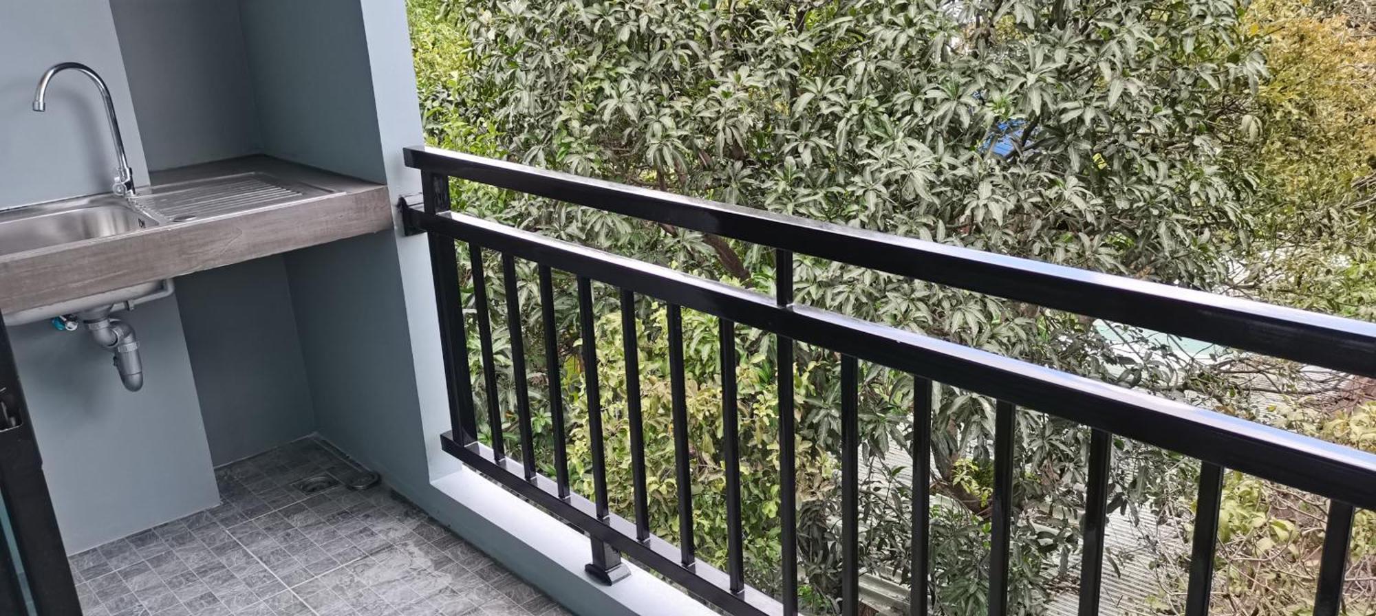 Aqua Residences อควา เรสซิเดนซ์ ห้องพักใหม่ให้เช่า ติดรถไฟฟ้าสถานีวุฒากาศ Bangkok Exterior foto